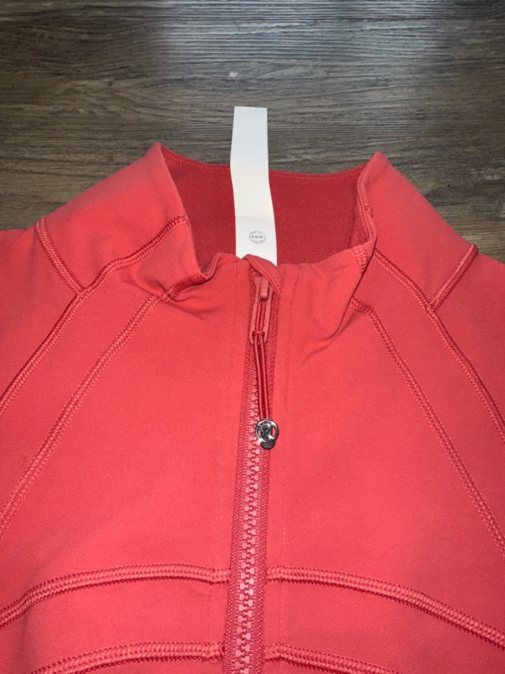 NEW with tags! Lululemon Define Jacket *Nulu
Desert Red sz 14 - Picture 3 of 8